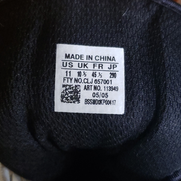 Men's Adidas Basketball Sneakers - Picture 5 of 8